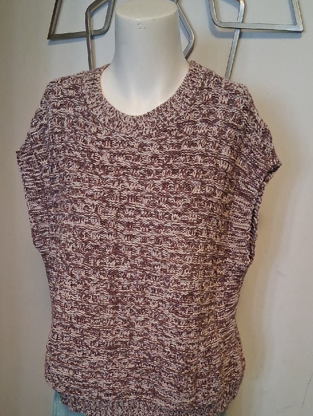 a.n.a Marled Mauve Heather Knit Sweater Vest. Necklace Not Included XL